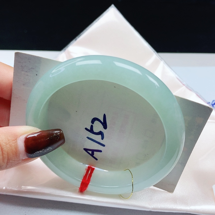 【闪购商品】翡翠手镯未镶嵌 正圈57+