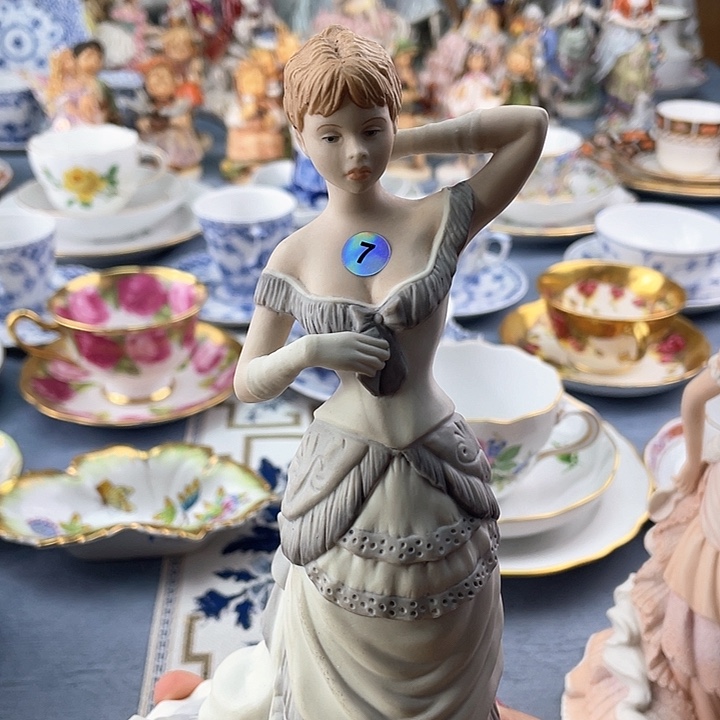 中古欧瓷瓷器小房子