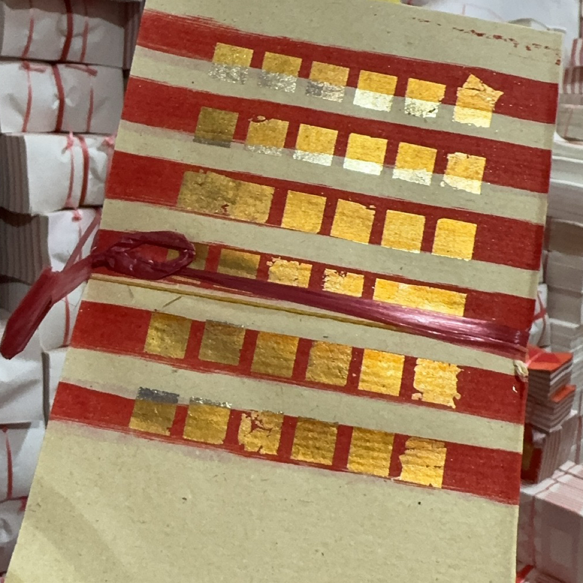 6路钱纸50小块一条