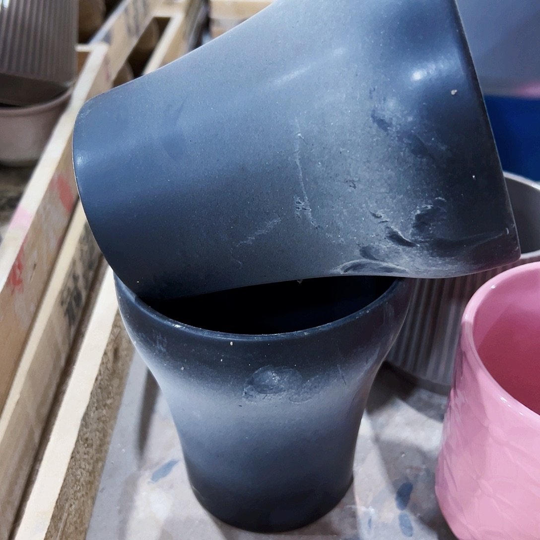 有孔外贸尾货陶瓷花盆凑10米包邮