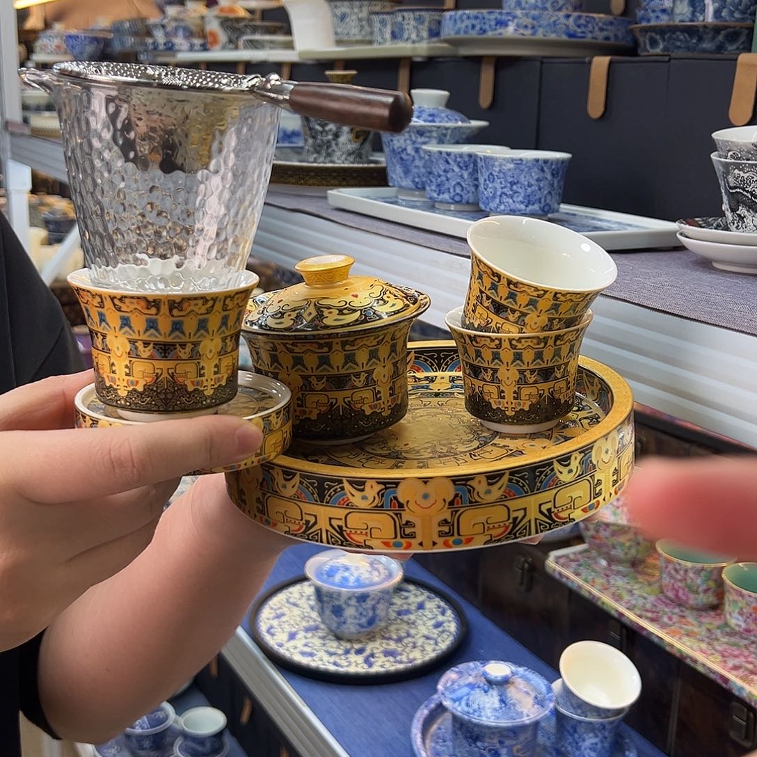 我们的目标是成为一个优秀的人