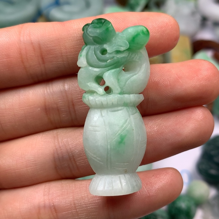定制翡翠翡翠未镶嵌