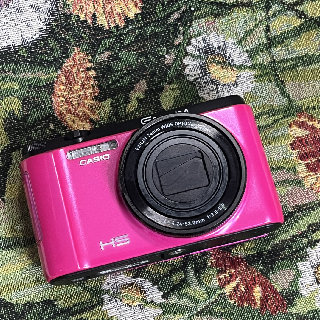 9新 Casio/卡西欧 zr1200 粉色 屏微黄 自拍数码相机翻转屏美颜