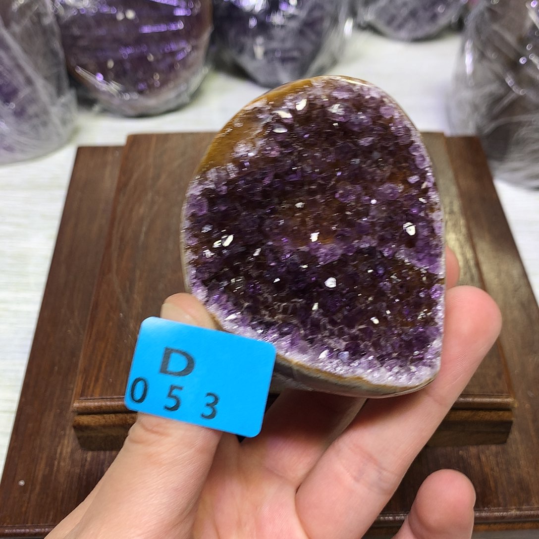 紫晶大型摆件（非配饰）未镶嵌