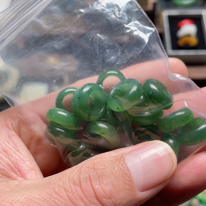 和田玉吊坠银S925镶嵌