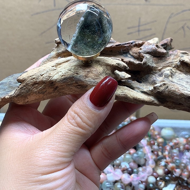 水晶水晶原石未镶嵌田**歌