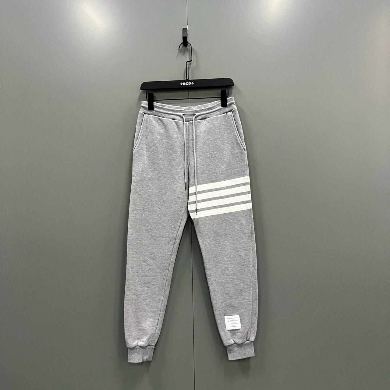 95新 THOMBROWNE ab 灰色条纹卫裤 0码