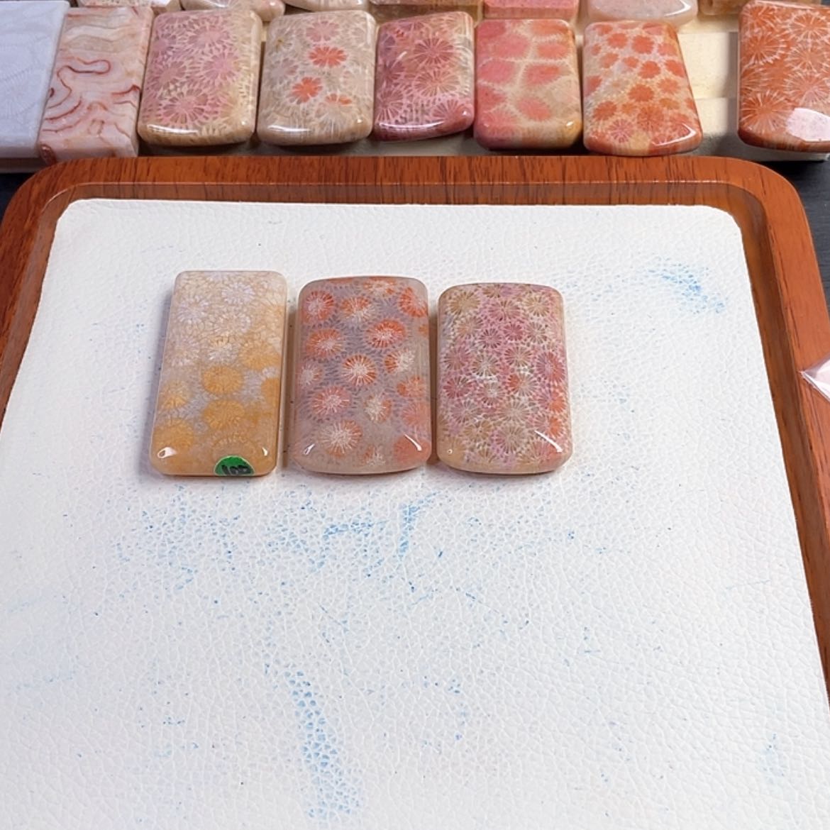 【闪购商品】硅化玉手镯未镶嵌晨*