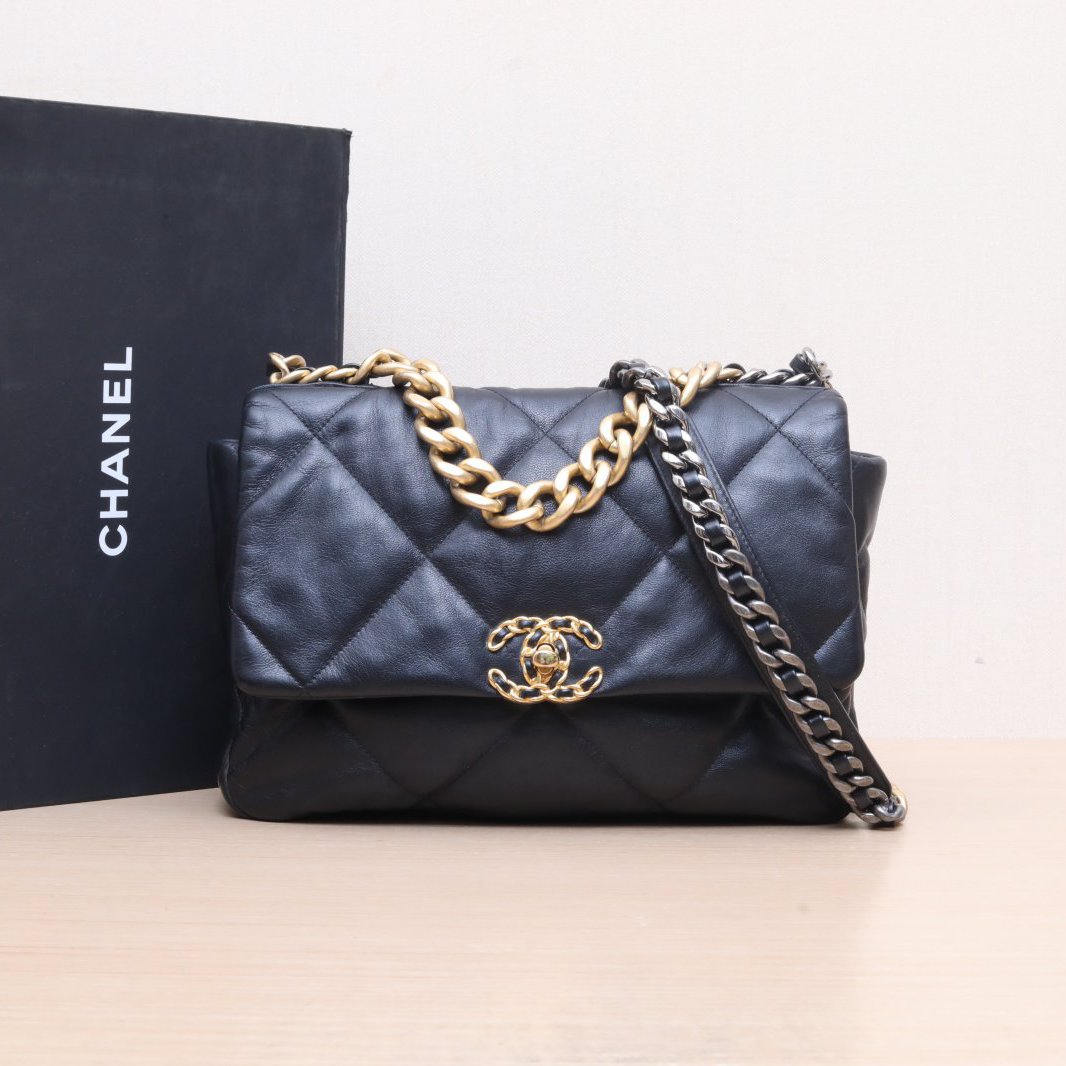 95新 Chanel/香奈儿 小花黑黑19BAG 口盖包 中号 皮革S 30开黑色