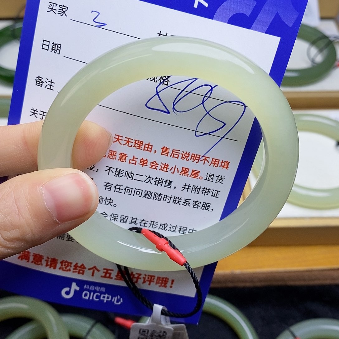 和田玉手镯未镶嵌sy