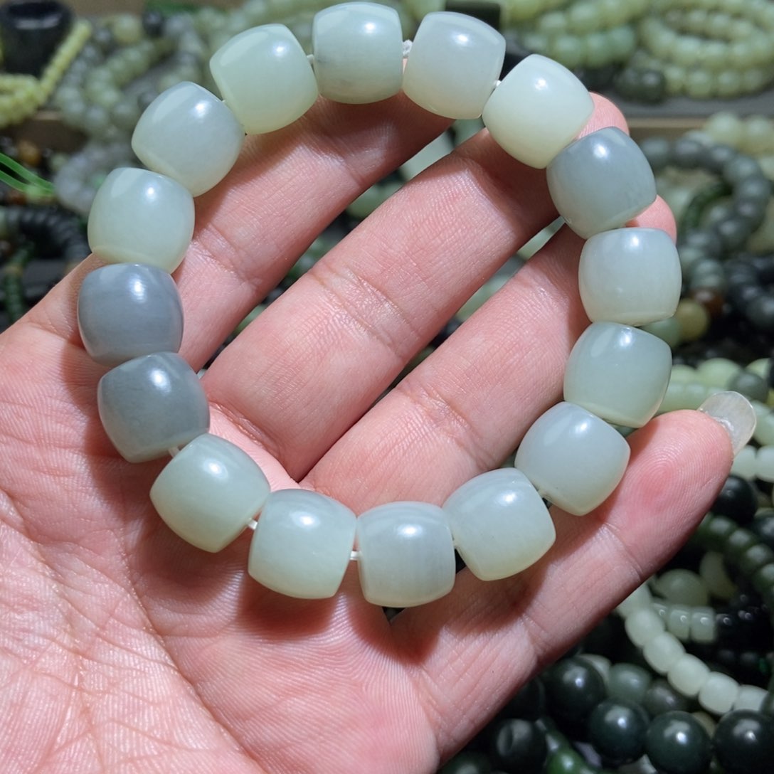 和田玉手链未镶嵌新****年