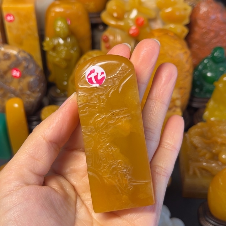 寿山石印石三****心题材：工艺品