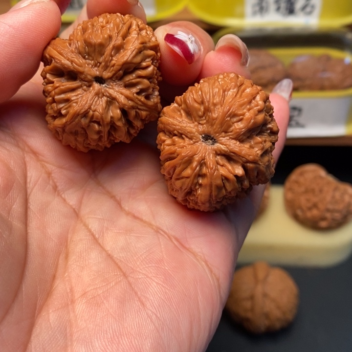 文玩核桃吊坠33全品蒜头