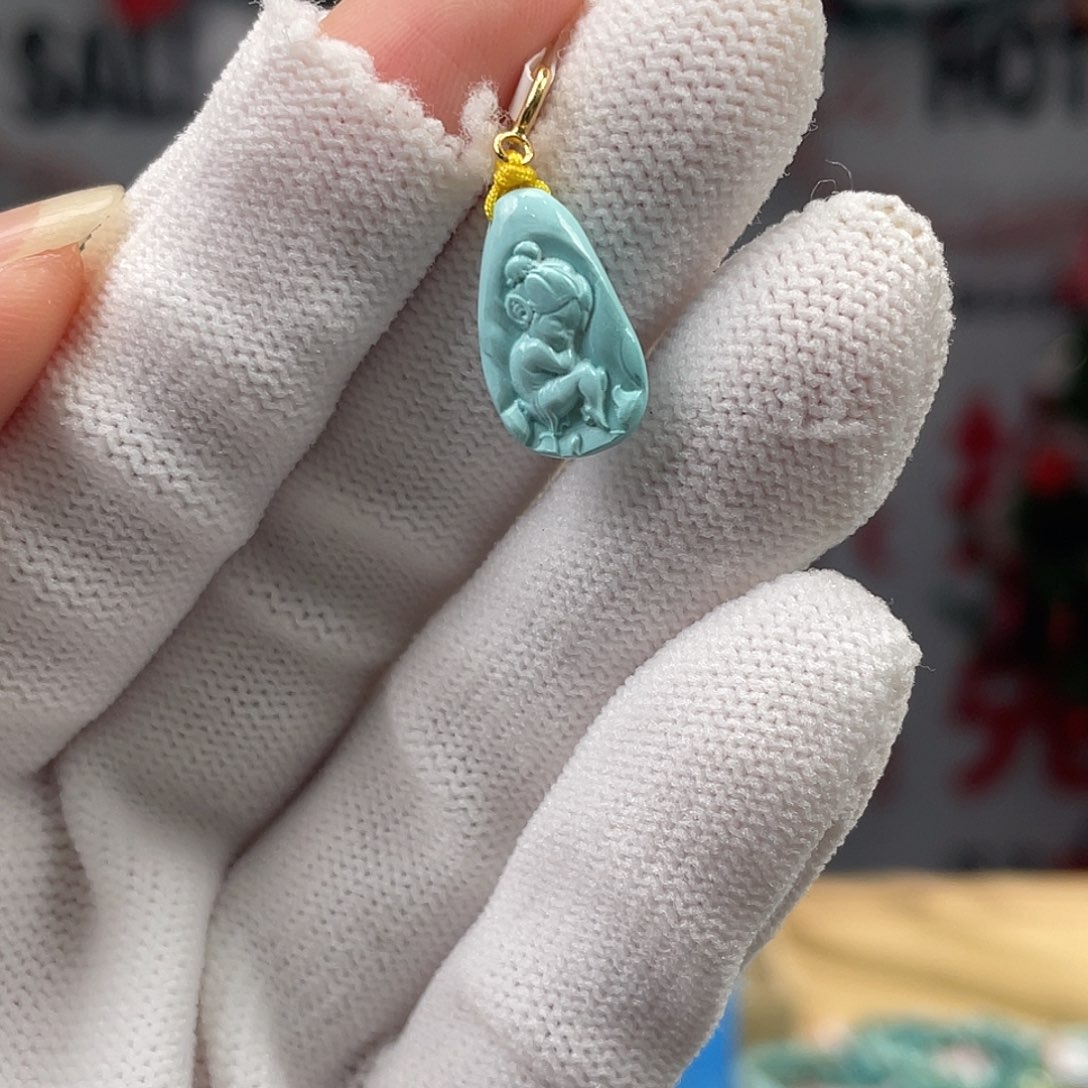 绿松石未镶嵌挂件