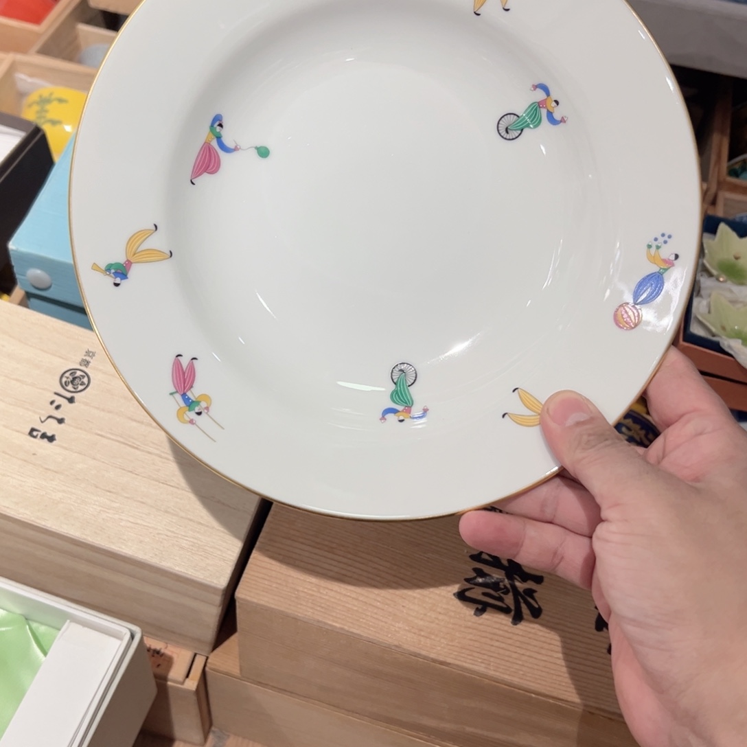 瓷片哈哈哈我也是很喜欢这个节目了