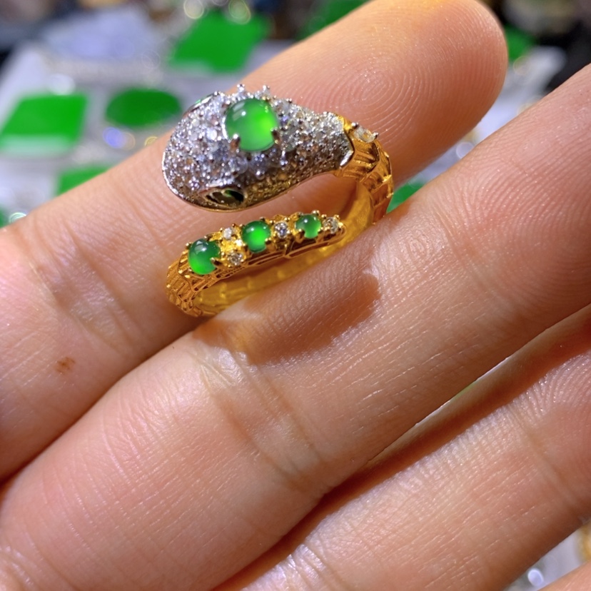 【闪购商品】翡翠挂件银S925镶嵌天然翡翠