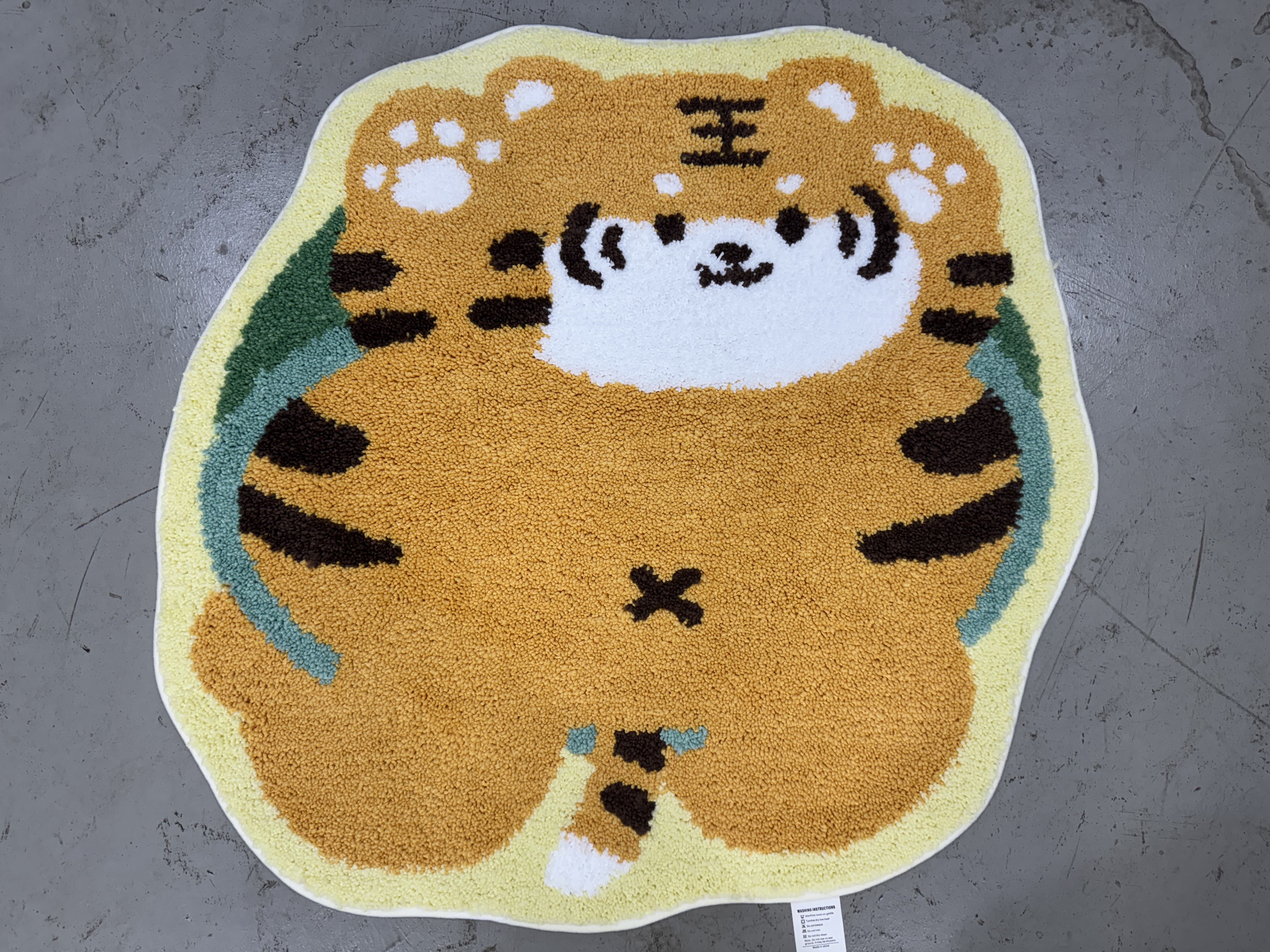 趴趴虎浴室垫可爱儿童床边垫80*80cm