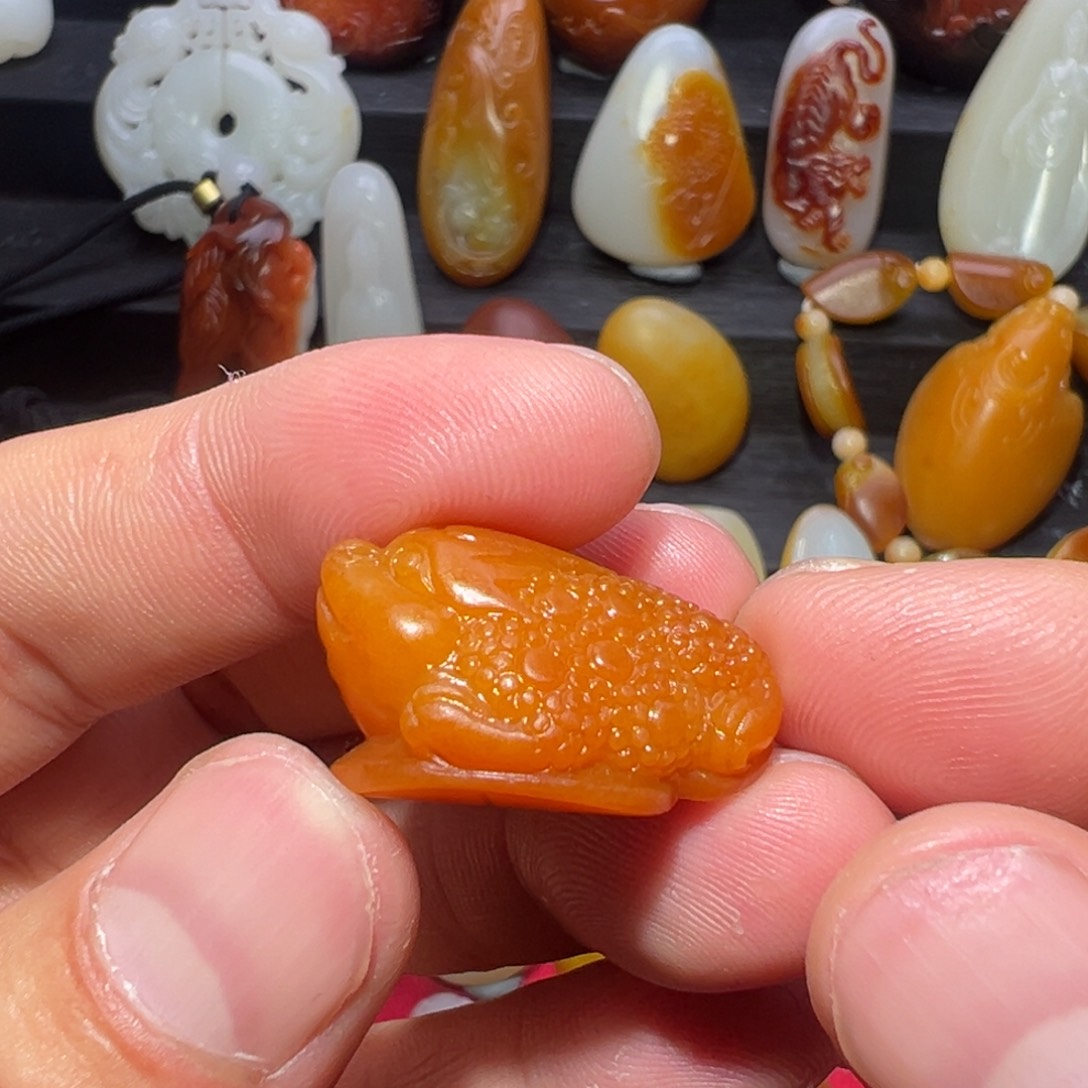 和田玉挂件未镶嵌