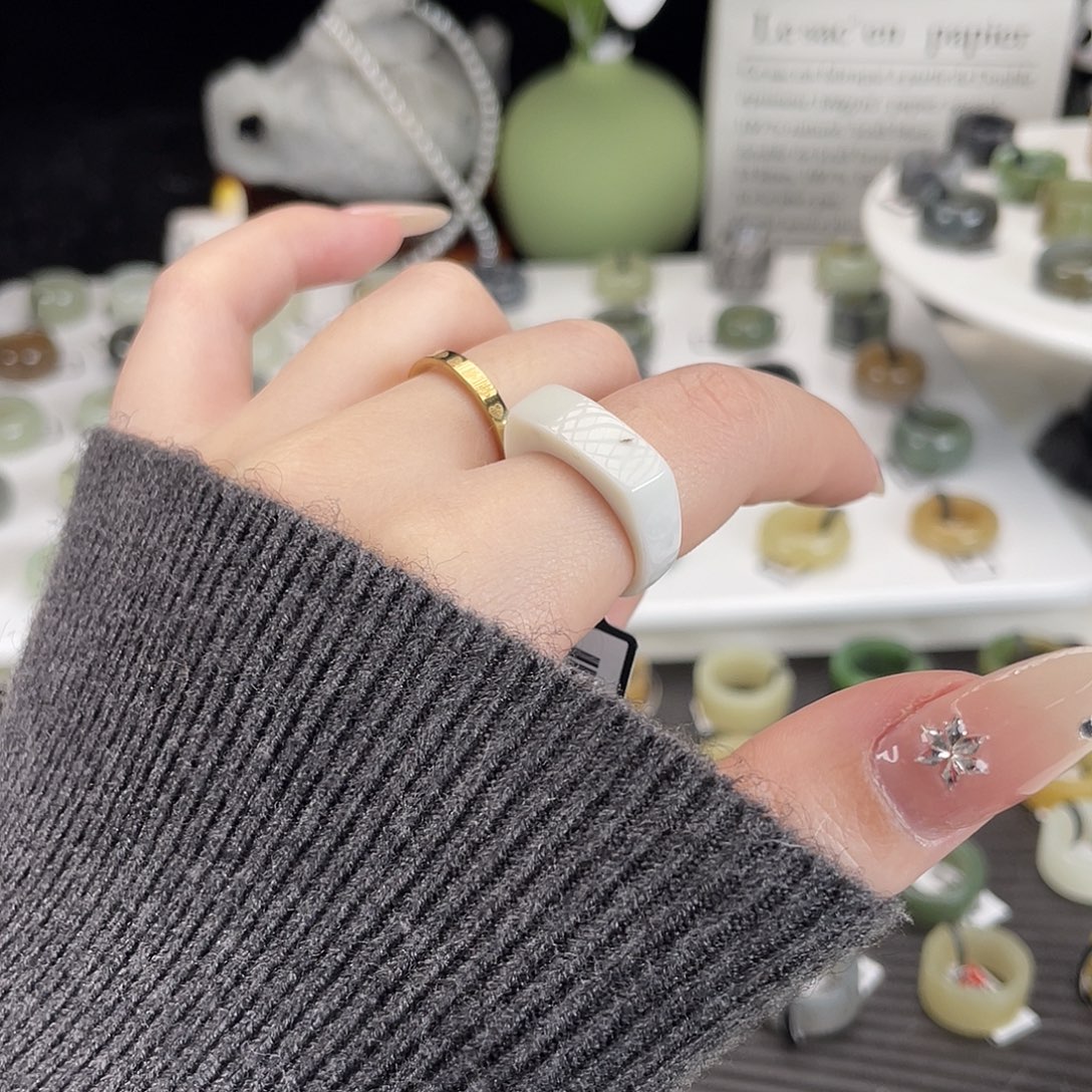 和田玉未镶嵌戒指h13桂花糕马鞍17.7不退换