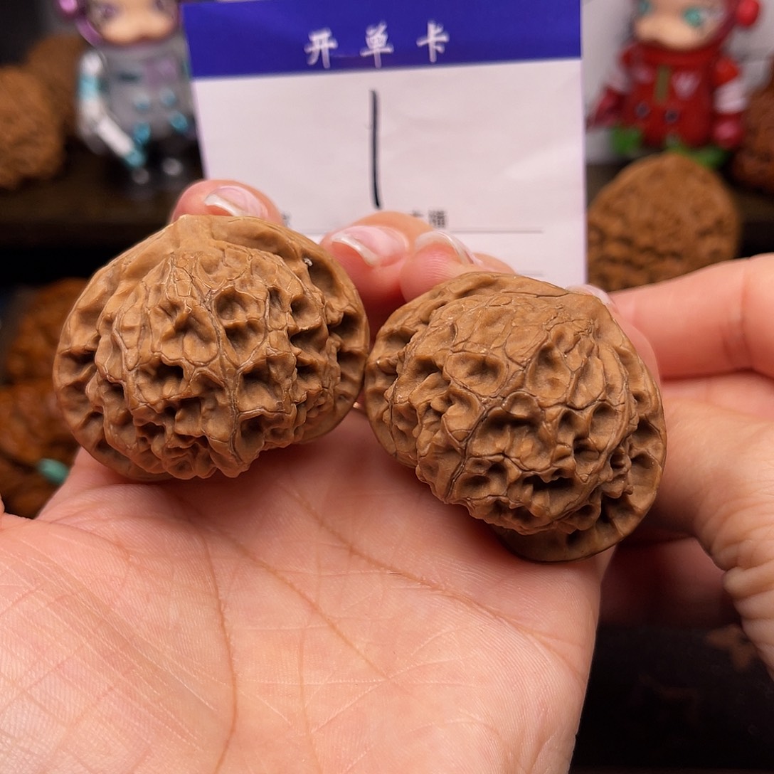 吊坠桃核宫灯42+尺