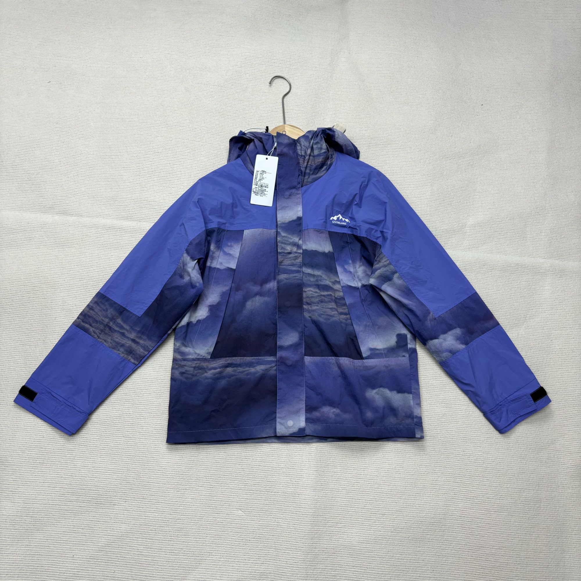 户外冲锋衣男机能防水潮牌宽松休闲情侣夹克外套