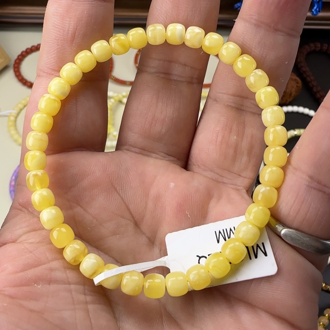 蜜蜡未镶嵌手链老型单圈多样性发其一