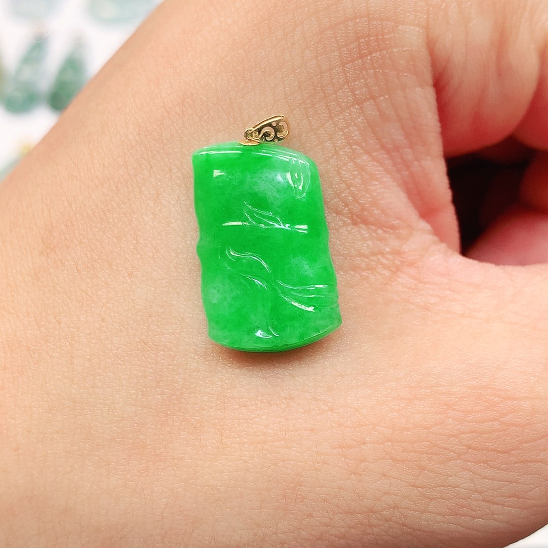 吊坠(不含链)18K金镶嵌翡翠