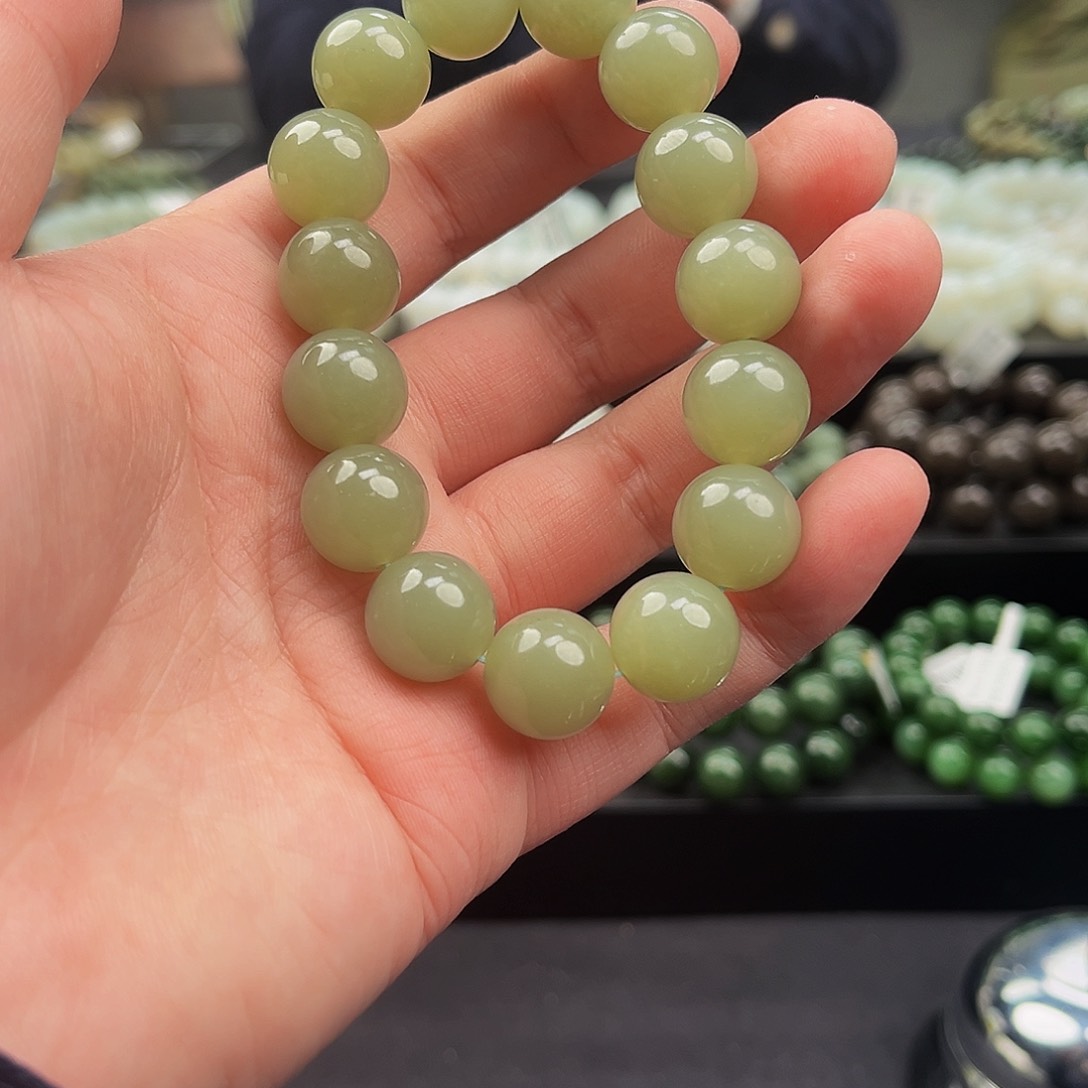 和田玉手串未镶嵌