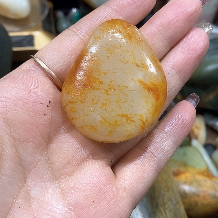 未镶嵌和田玉（糖玉）挂件蓝*