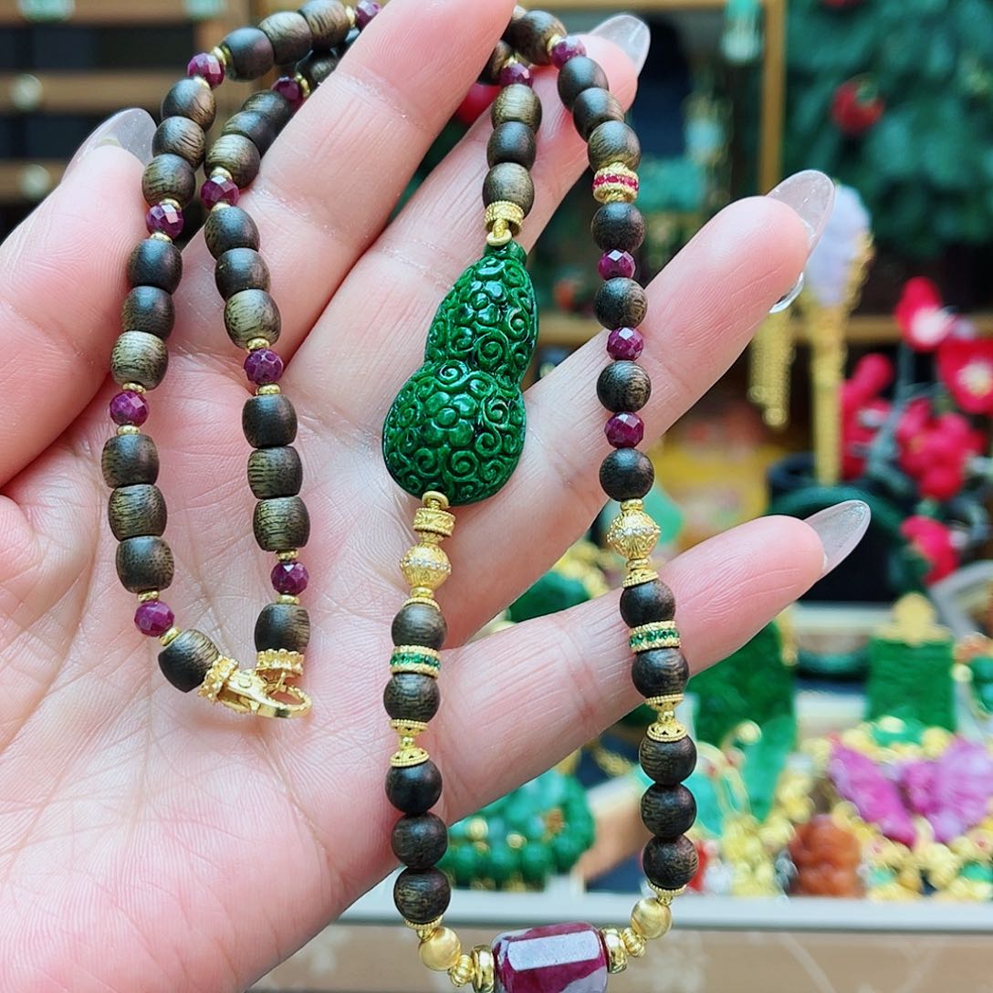 颈饰合金翡翠48小时鉴赏期