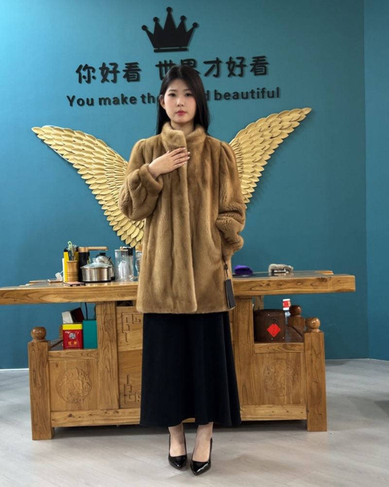 工厂直营店 艳红啡立领中长款貂皮大衣 时尚百搭大气款