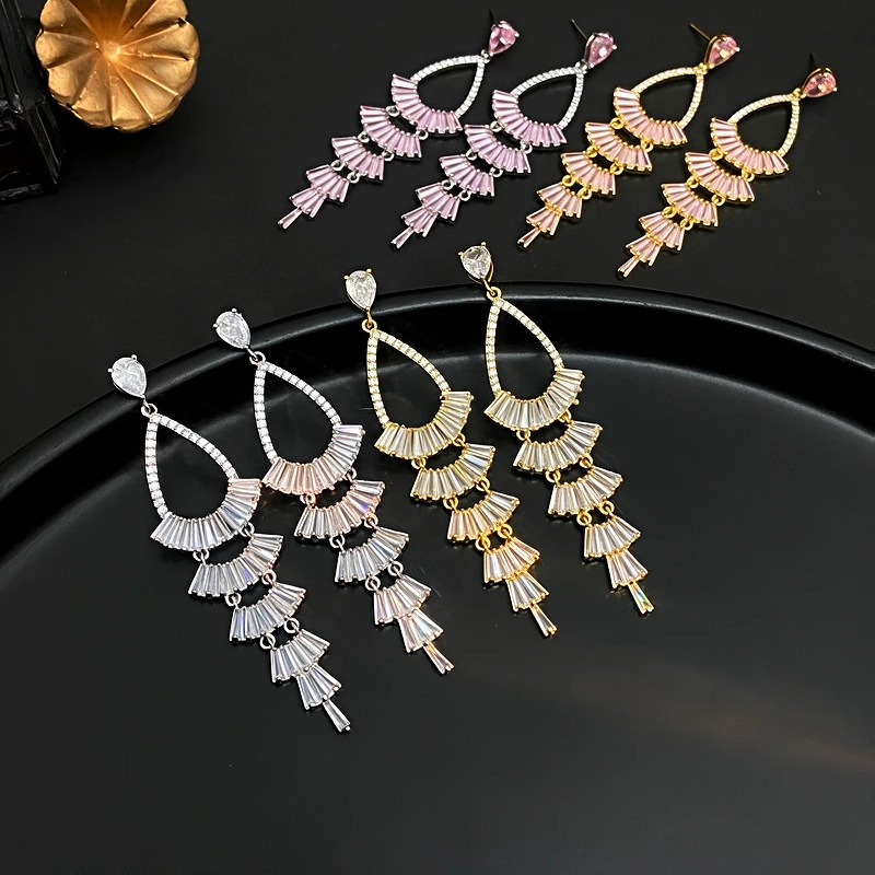 纯铜锆石耳饰 新款时尚水滴耳环精致高级轻奢闪亮礼服小众耳饰