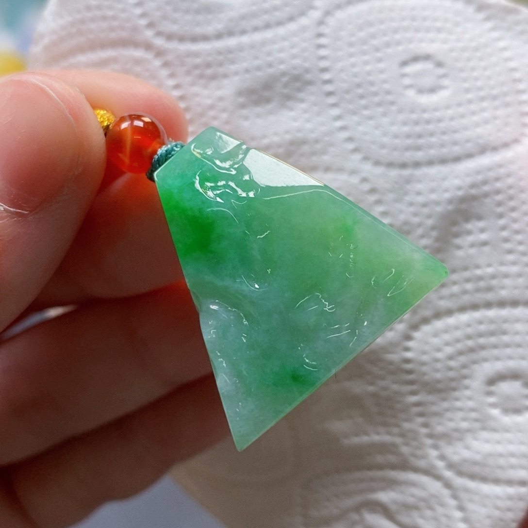 【闪购商品】翡翠吊坠(不含链)未镶嵌7363