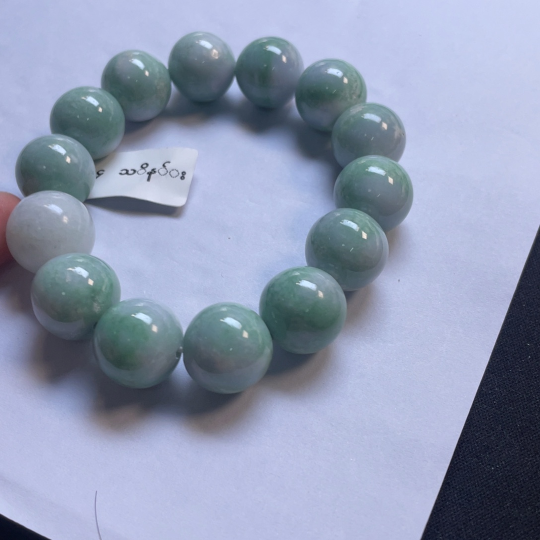 翡翠未镶嵌手链翡翠