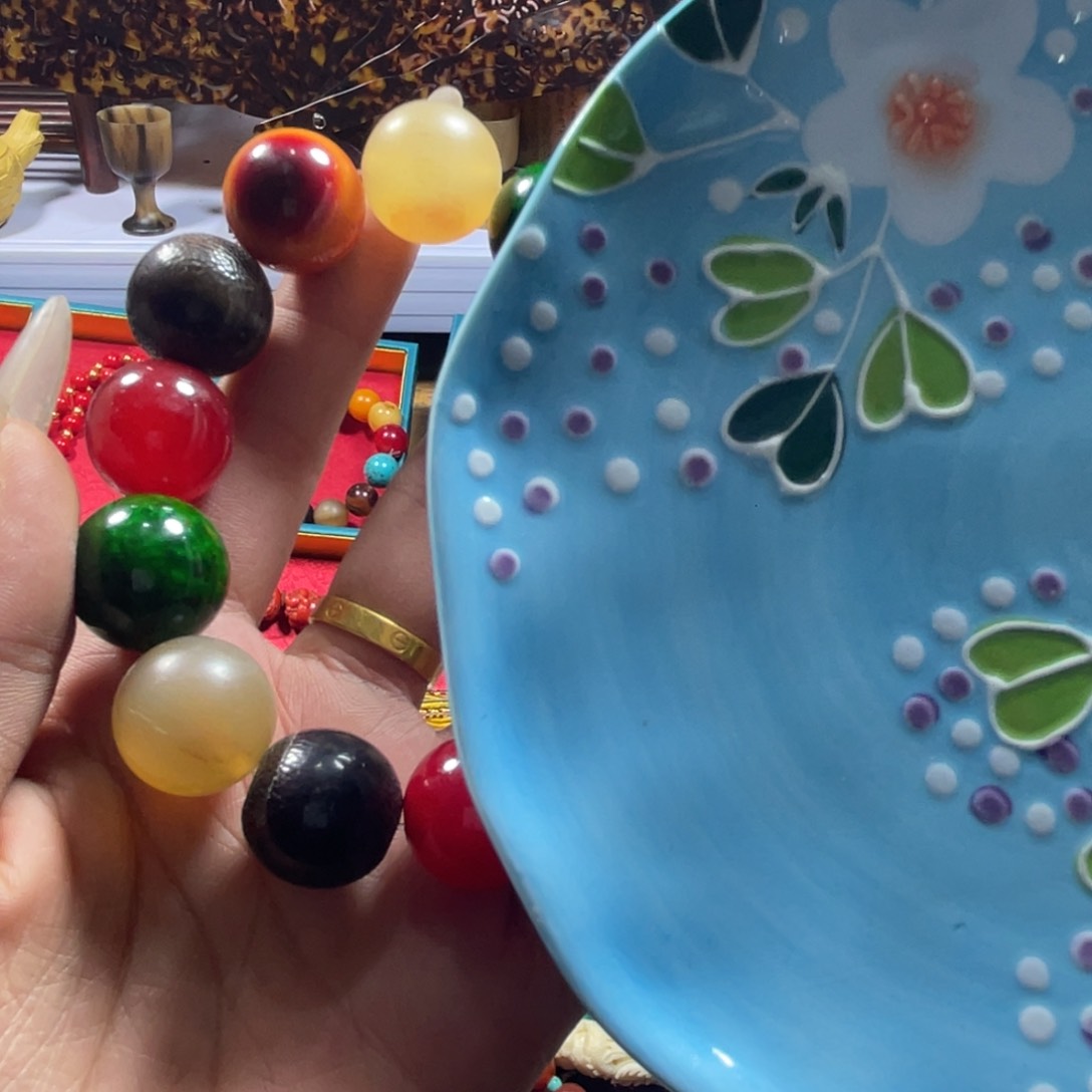 紫砂漏油的时候就会有  