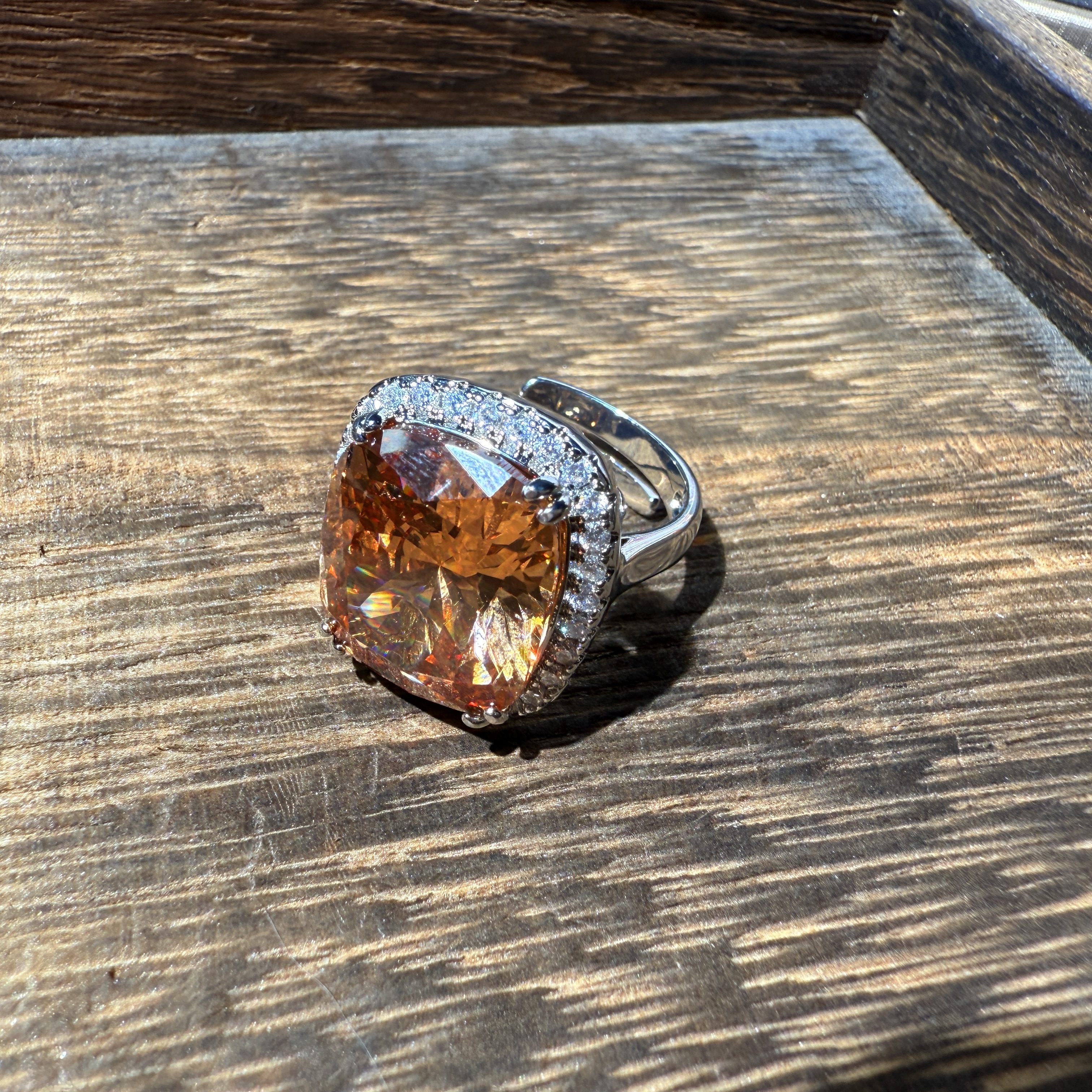 【国检证书+运费险】收藏级 帕帕拉恰蓝宝石戒指-B729