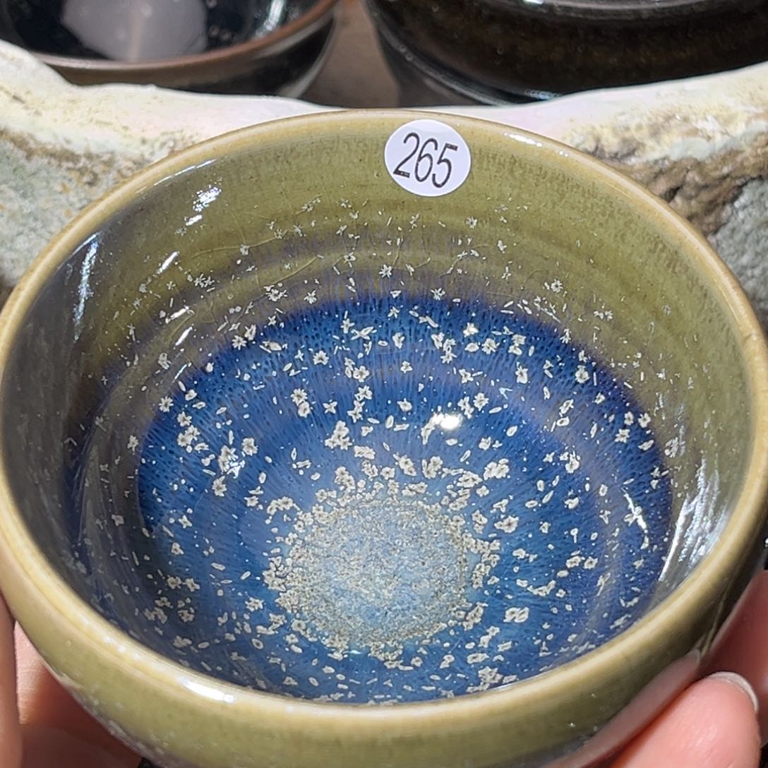 茶盏义兴龙窑坚持真柴烧