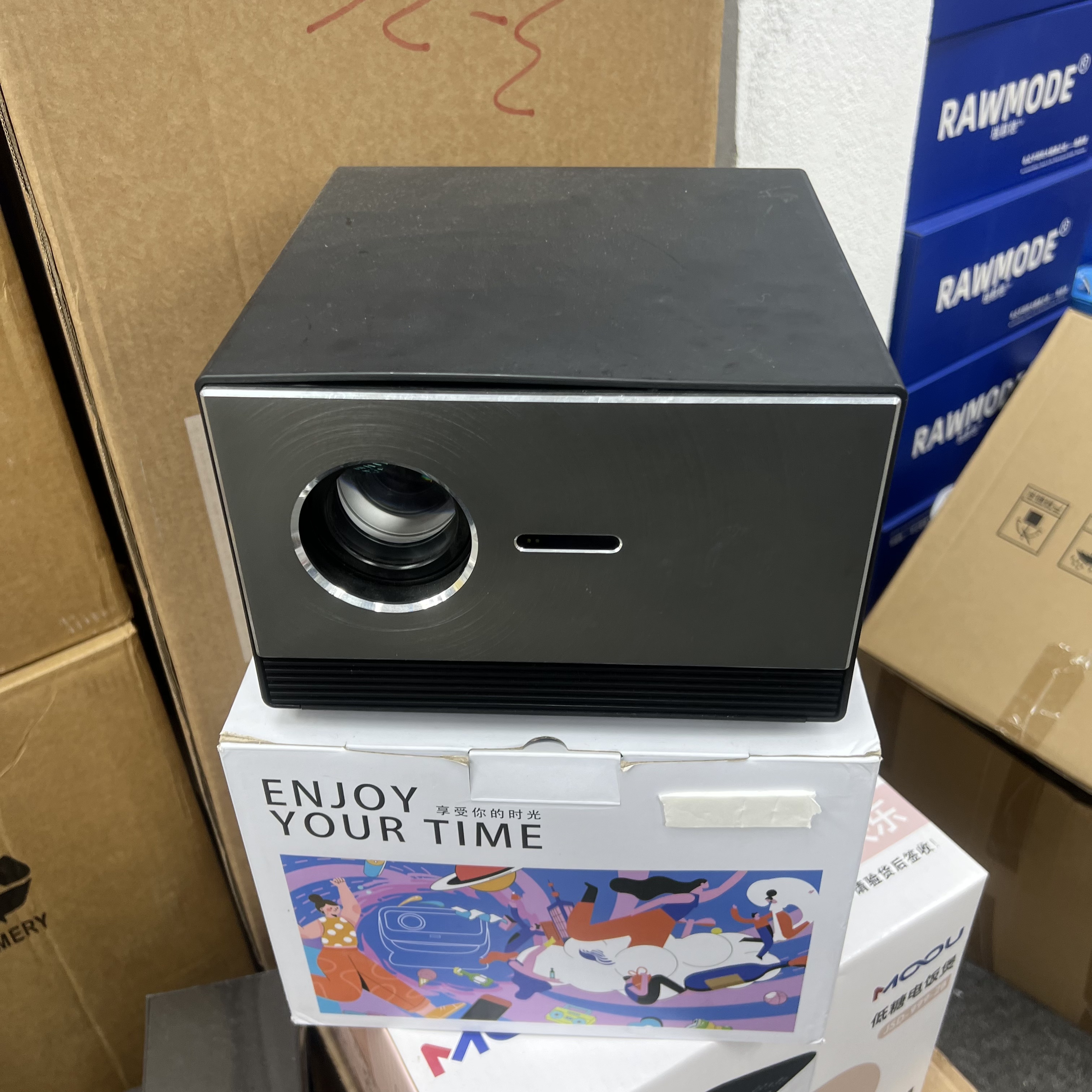 影院级家用投影仪办公高清影像——qq