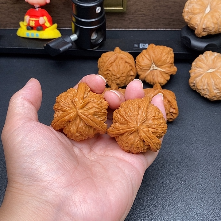 不***烦把件文玩核桃白奔