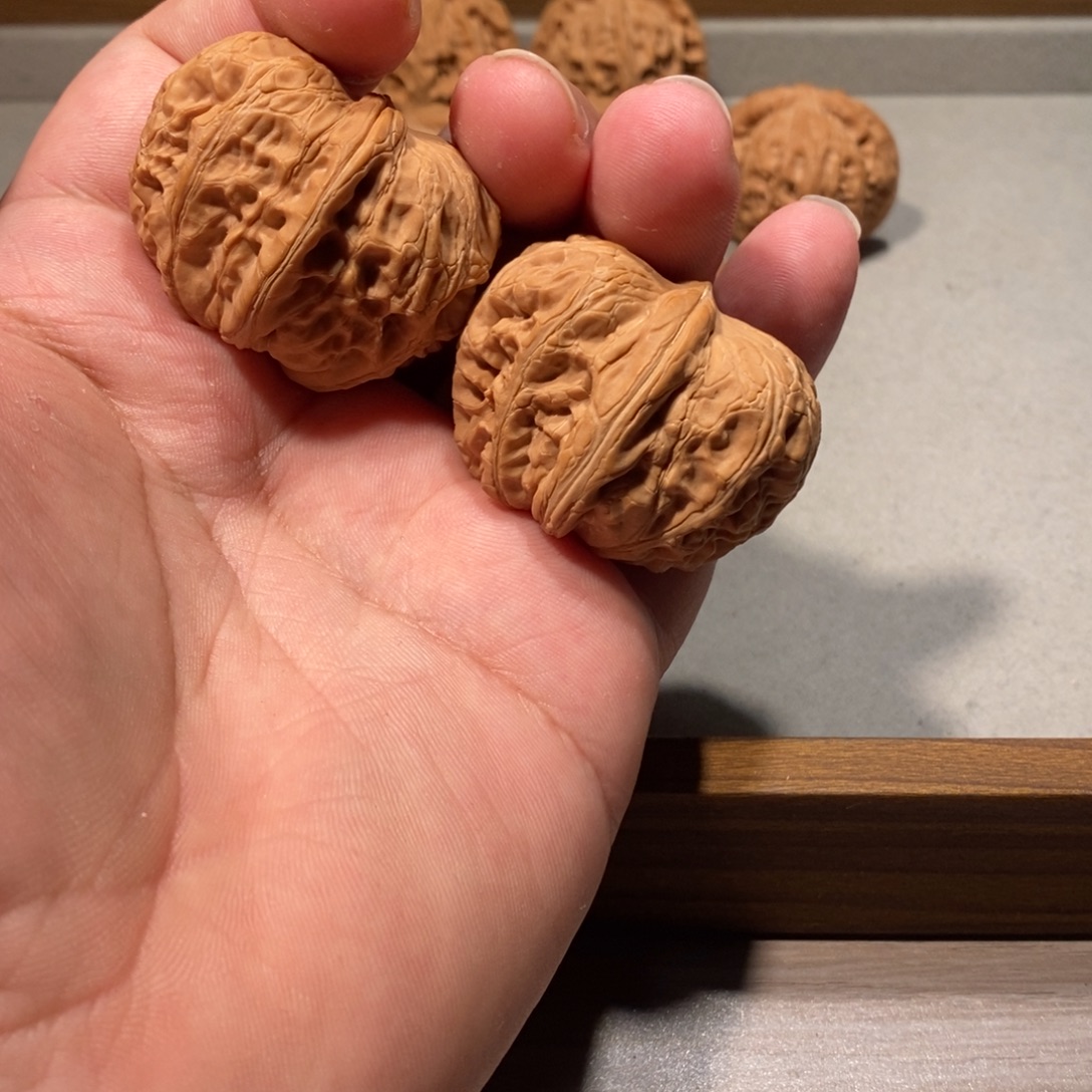 把件核桃42全品元宝