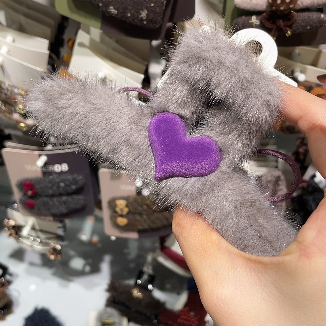 羽毛非金属灰色紫爱心13抓