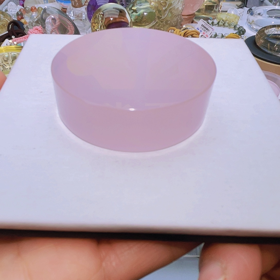 吴***西未镶嵌颈饰水晶天然粉水晶镯心