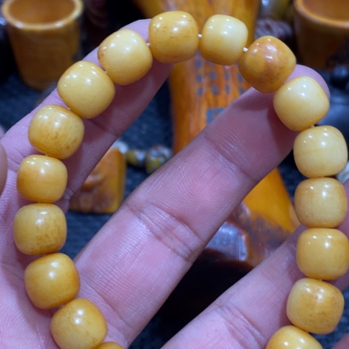 滴血莲花菩提吊坠