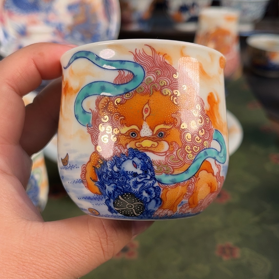 酒***吞聚宝狮错金银钱袋杯