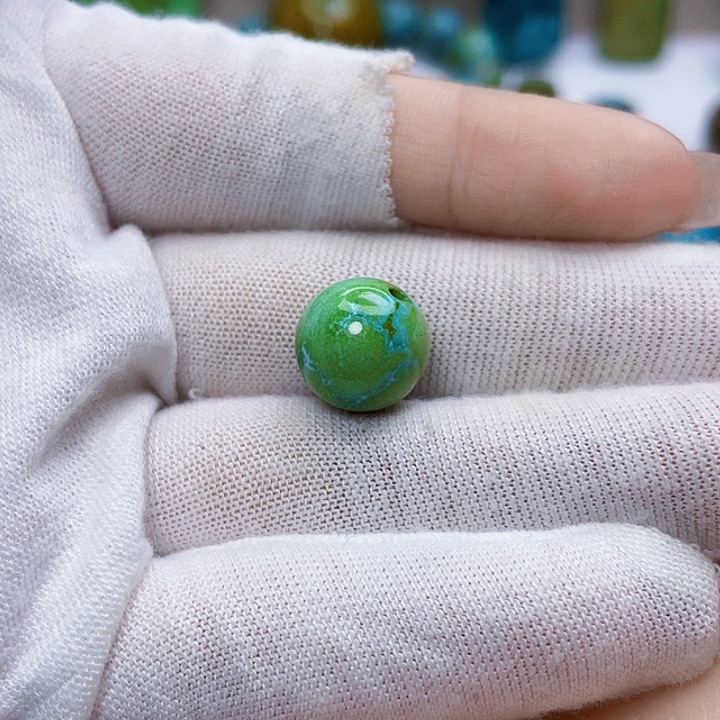 心***虎绿松石未镶嵌饰品