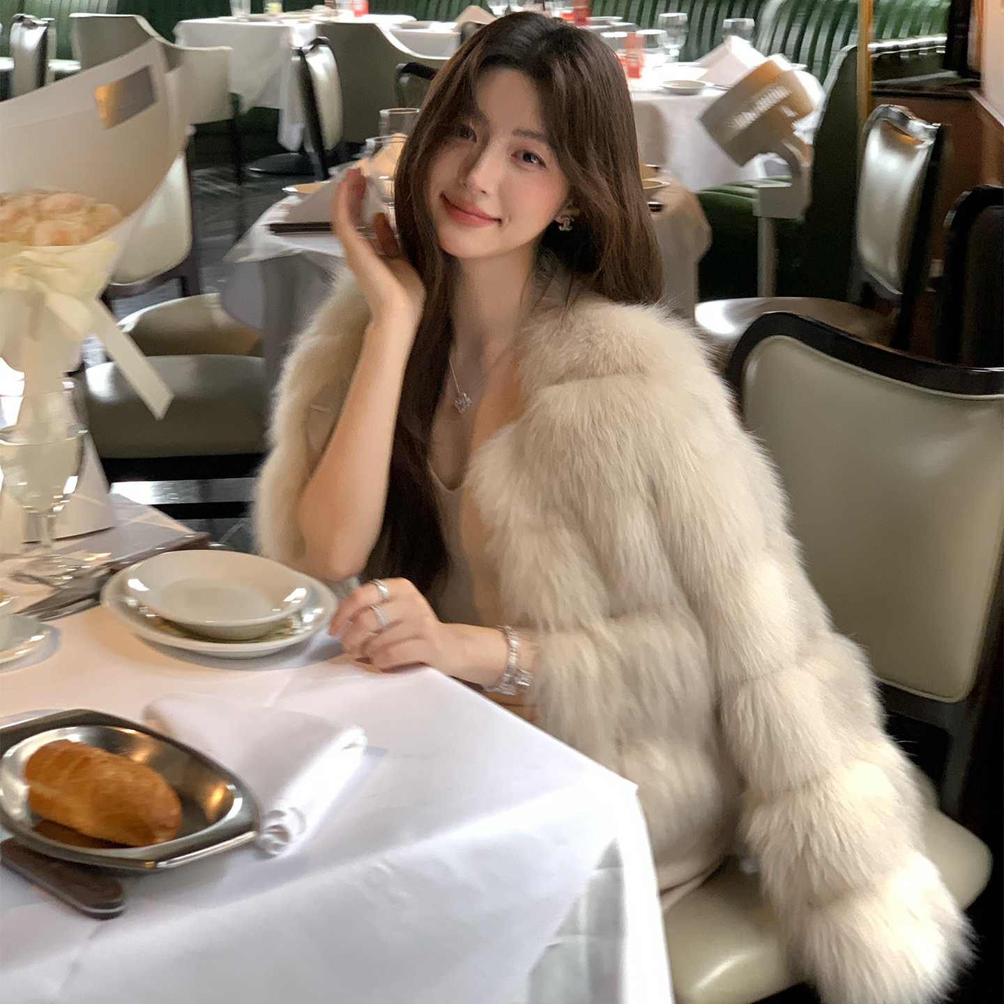 米汤家皮草“绒间微醺”年轻海宁新款狐狸毛皮毛一体皮草毛毛外套