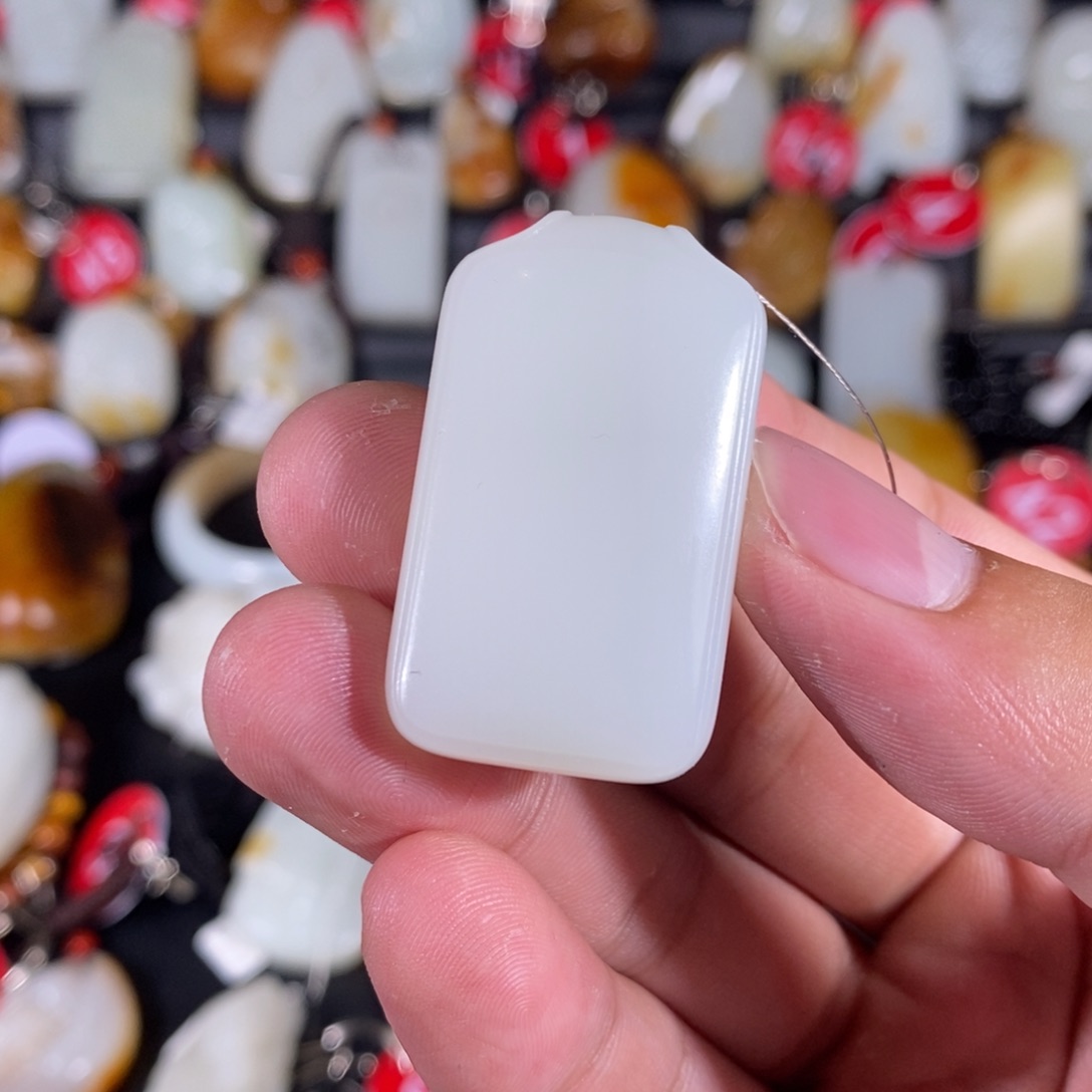 和田玉未镶嵌挂件