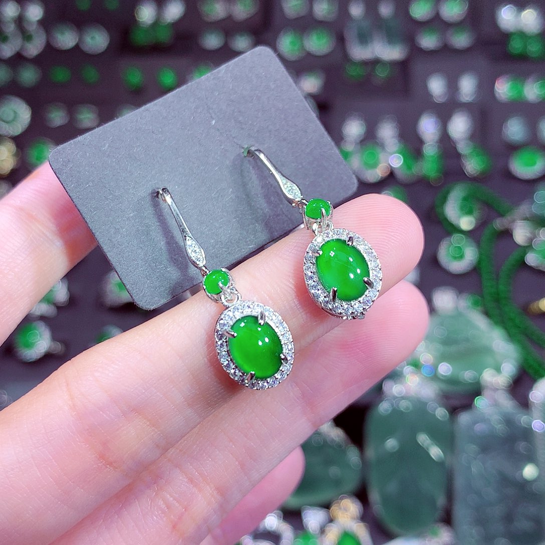 翡翠未镶嵌颈饰天然