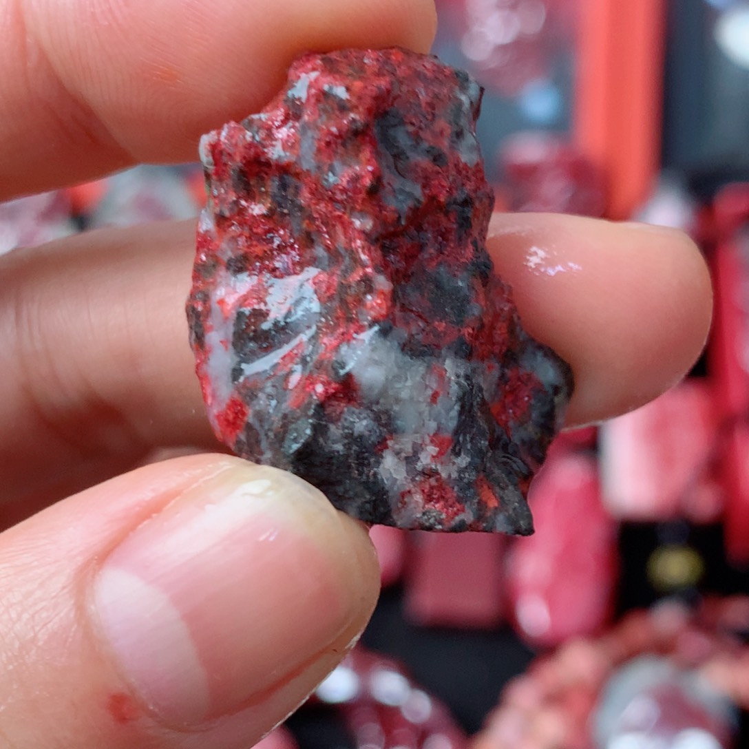 天然辰砂天然毛石