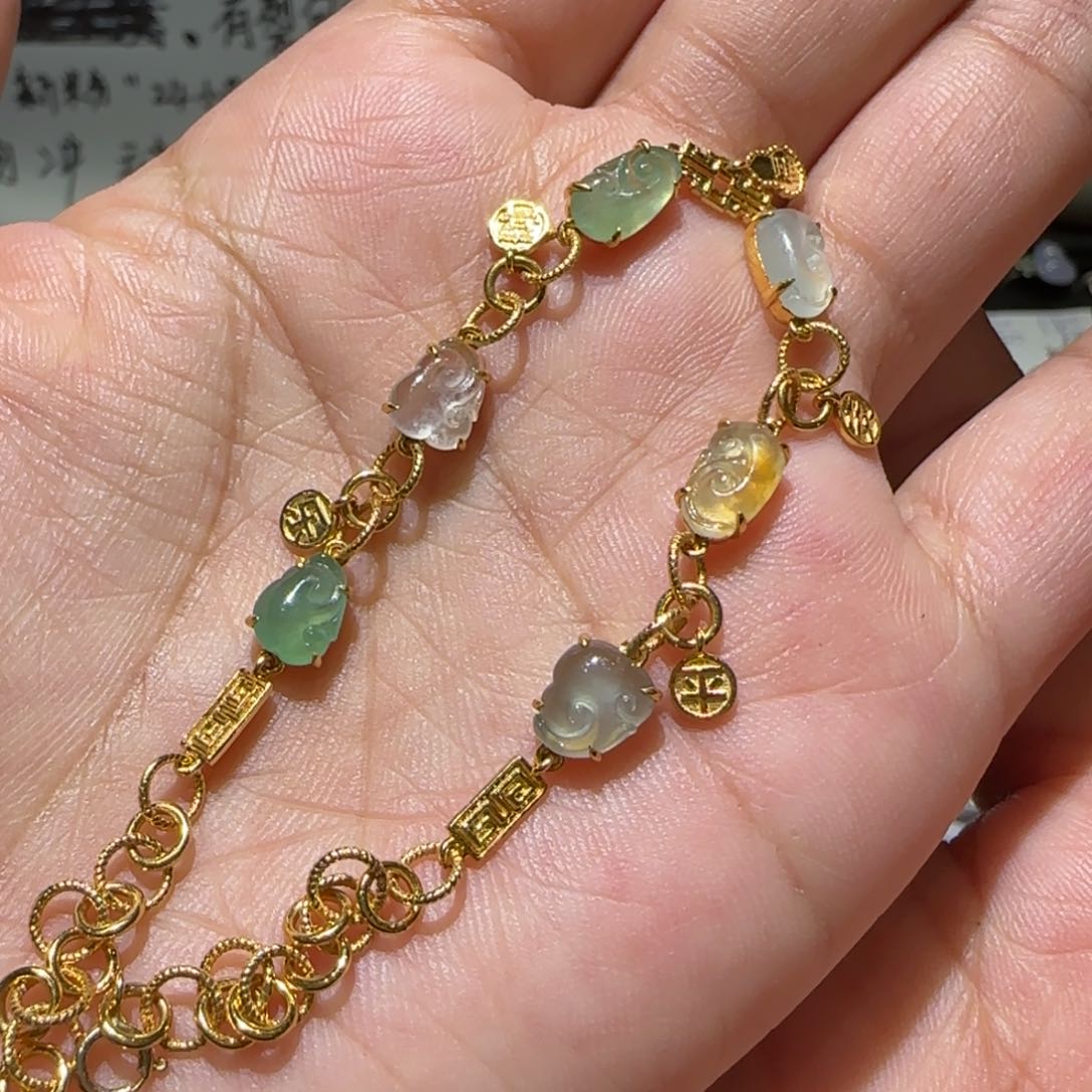 【闪购商品】18K金镶嵌翡翠手链天然